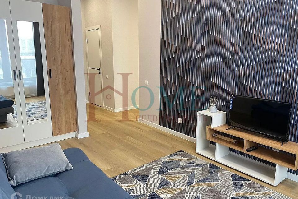 Сдаётся 1-комнатная квартира, 38 м²