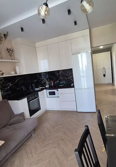 Сдаётся 2-комнатная квартира, 55 м²