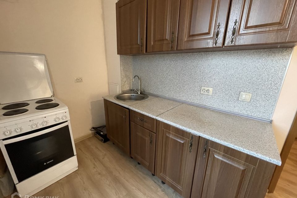 Продаётся 1-комнатная квартира, 35.2 м²