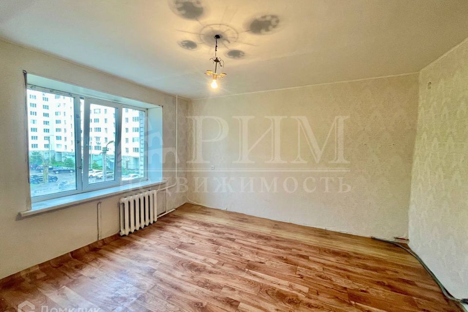 Продаётся комната в 4-комн. квартире, 13.3 м²