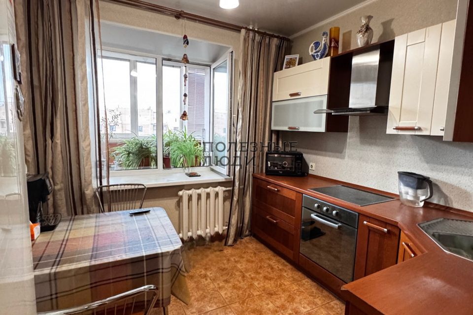 Продаётся 2-комнатная квартира, 63 м²