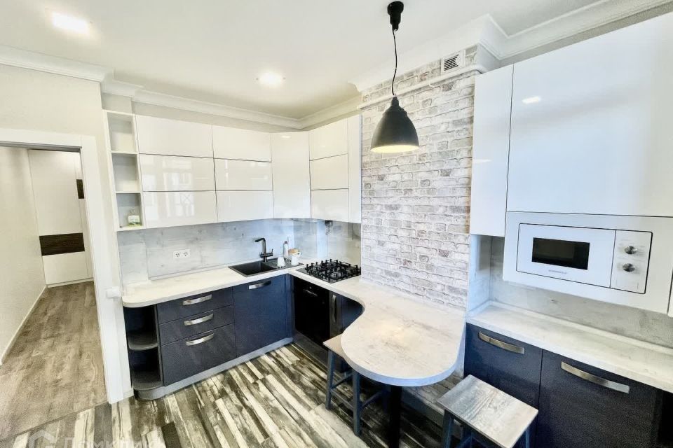 Продаётся 1-комнатная квартира, 45 м²