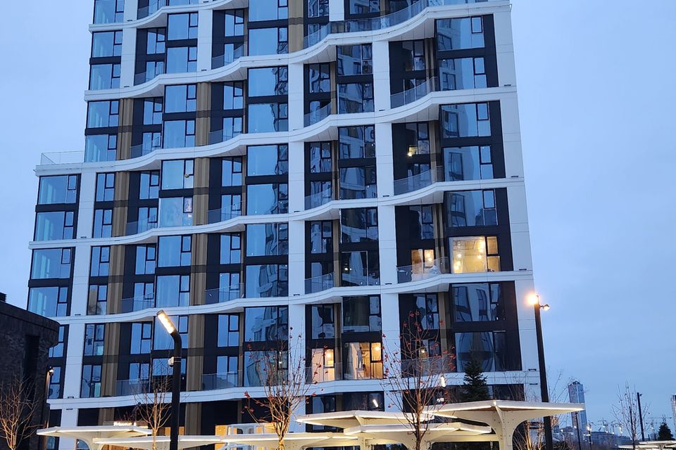 Продаётся 1-комнатная квартира, 52.4 м²