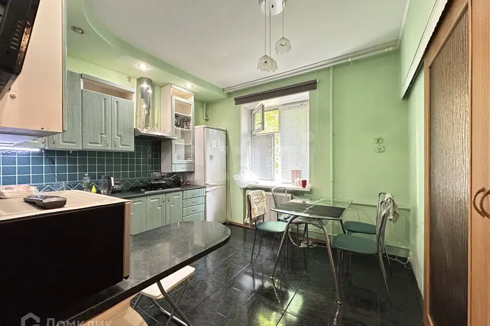 Продаётся 2-комнатная квартира, 55.5 м²
