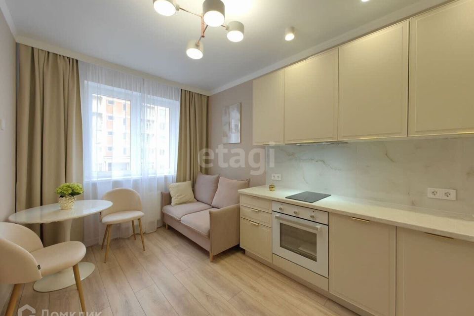 Продаётся 1-комнатная квартира, 37 м²