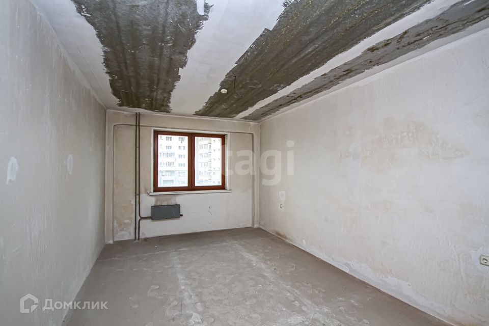 Продаётся 4-комнатная квартира, 123.6 м²