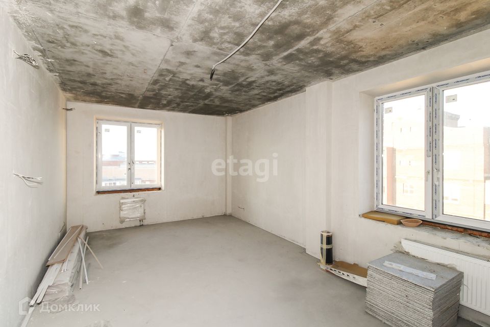 Продаётся 8-комнатная квартира, 343.3 м²