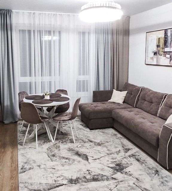 Сдаётся 2-комнатная квартира, 51.5 м²