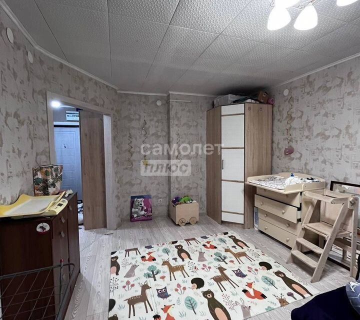 Продаётся 1-комнатная квартира, 37.7 м²