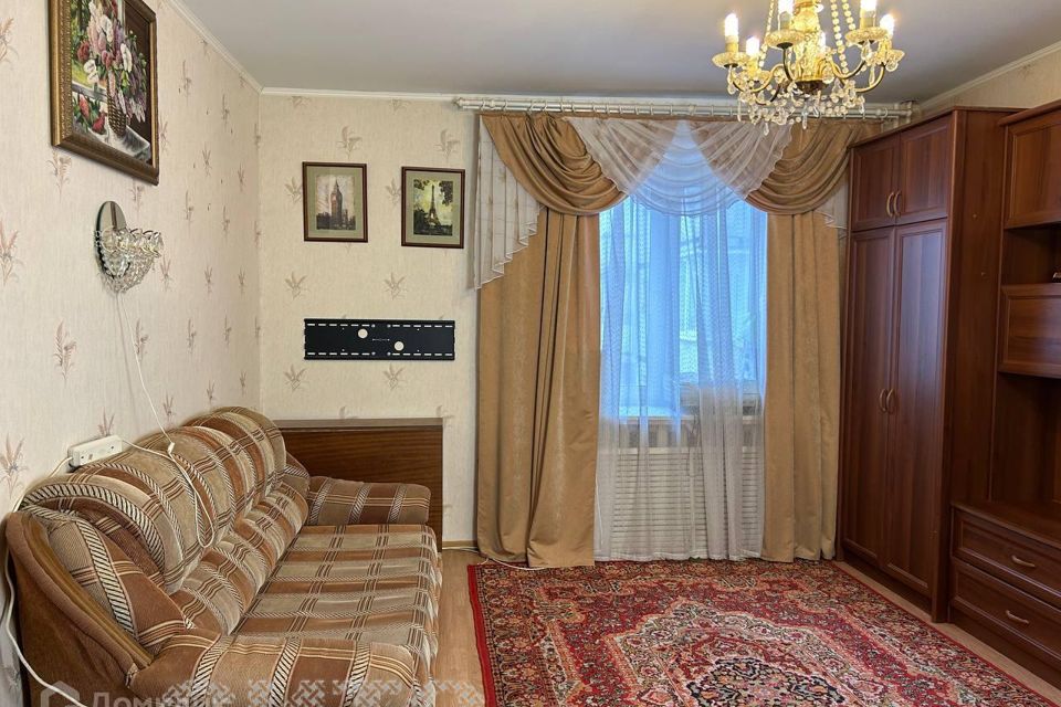 Продаётся 3-комнатная квартира, 67.9 м²