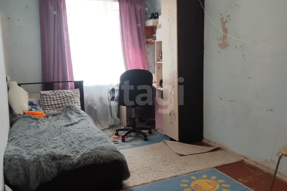 Продаётся 3-комнатная квартира, 61.7 м²