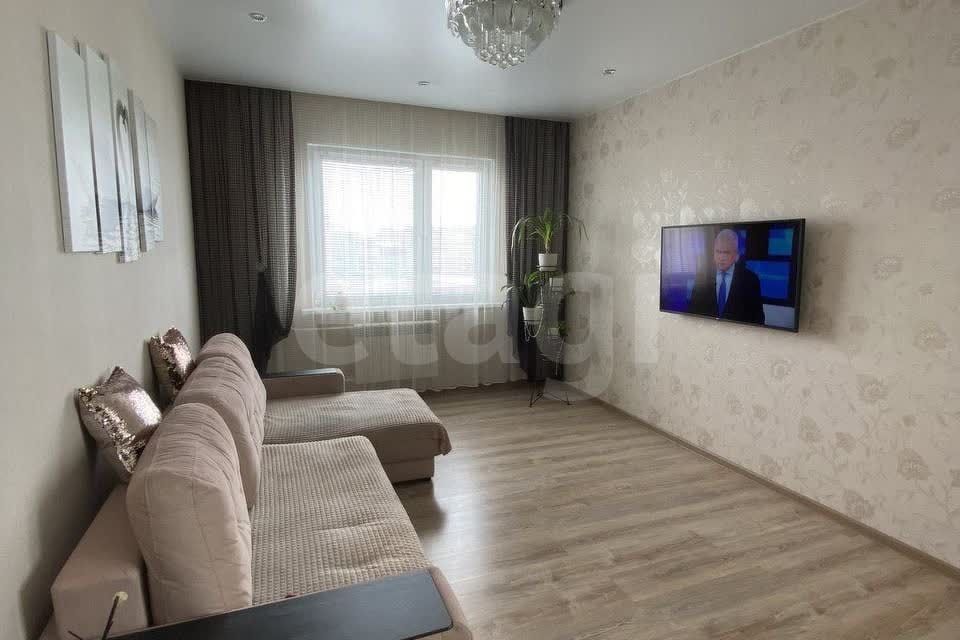 Продаётся 2-комнатная квартира, 67.9 м²