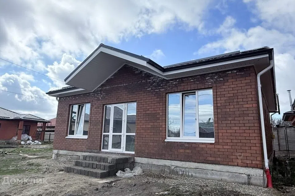 Продаётся 1-этажный дом, 120 м²
