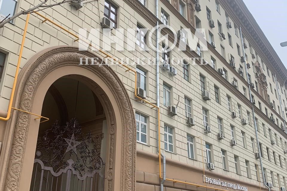 Сдаётся 2-комнатная квартира, 67 м²