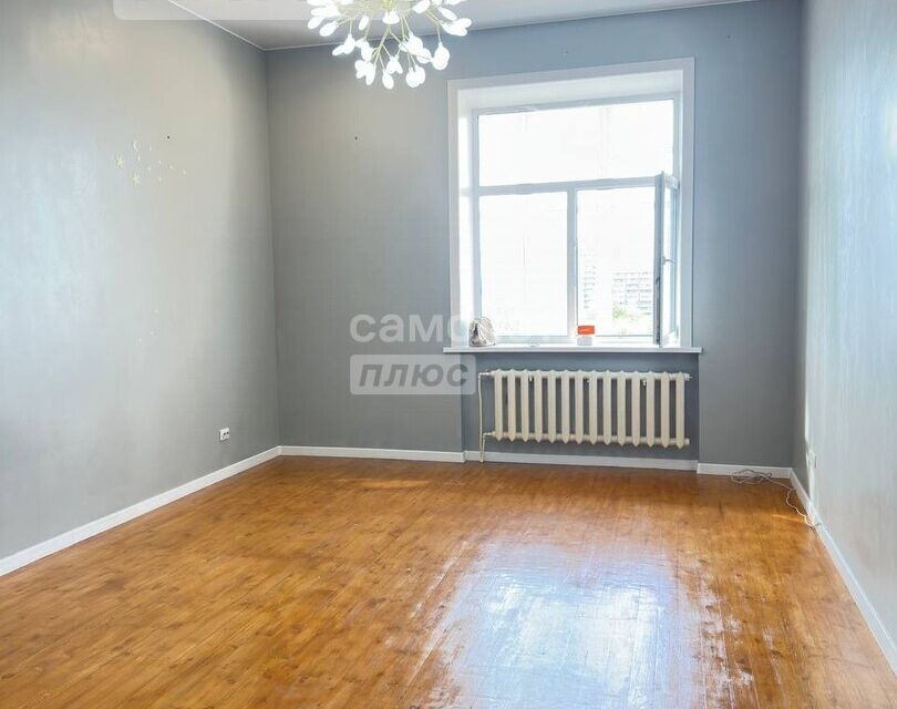 Продаётся 1-комнатная квартира, 64.4 м²