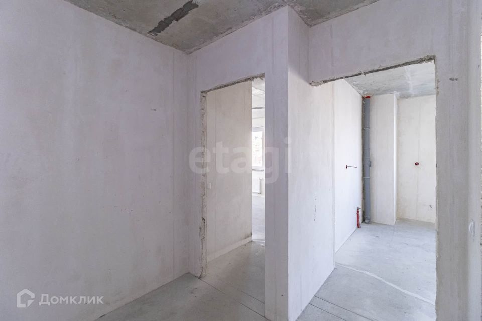 Продаётся 1-комнатная квартира, 43.2 м²