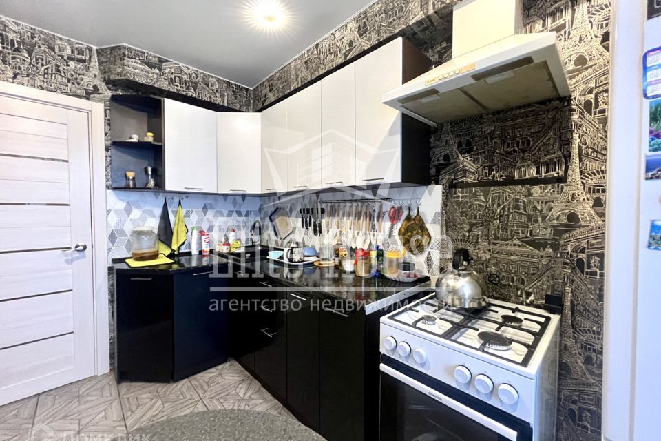 Продаётся 3-комнатная квартира, 65.2 м²