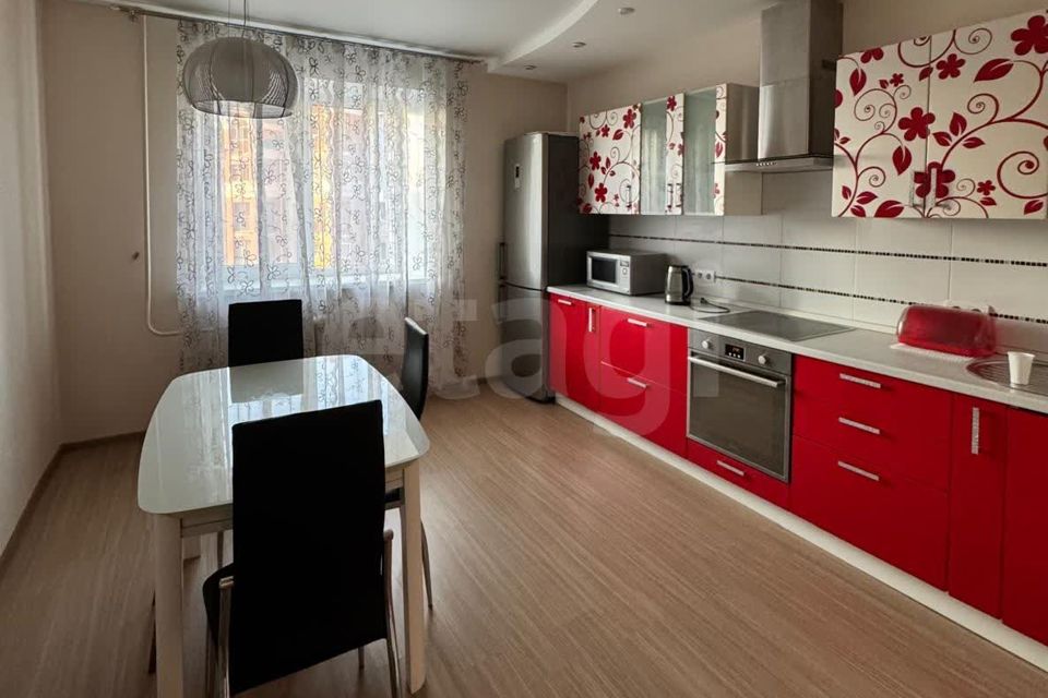 Продаётся 3-комнатная квартира, 99.5 м²