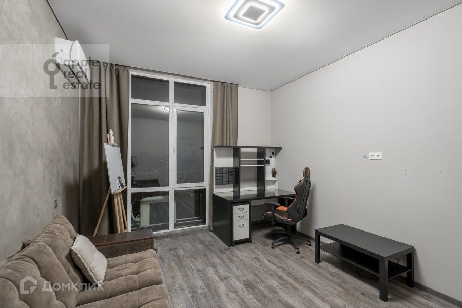Сдаётся 2-комнатная квартира, 68 м²