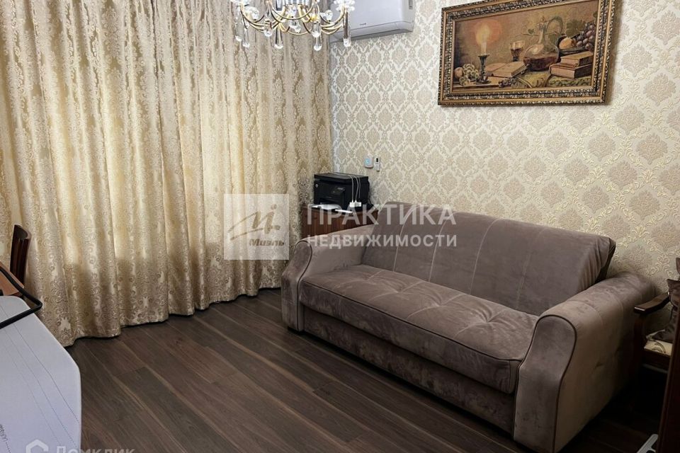 Продаётся 1-комнатная квартира, 30.9 м²