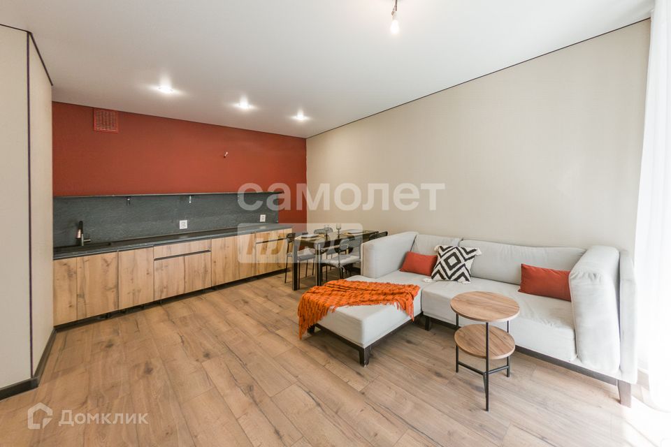 Продаётся 1-комнатная квартира, 40.6 м²