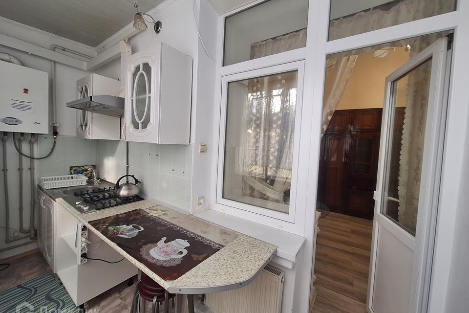 Сдаётся 2-комнатная квартира, 57 м²