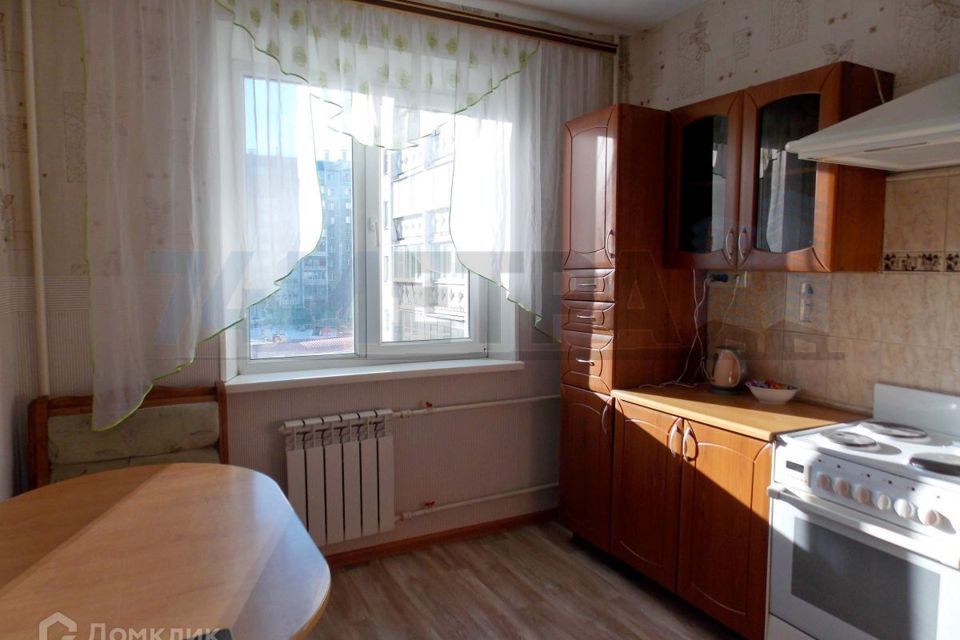 Сдаётся 1-комнатная квартира, 42 м²