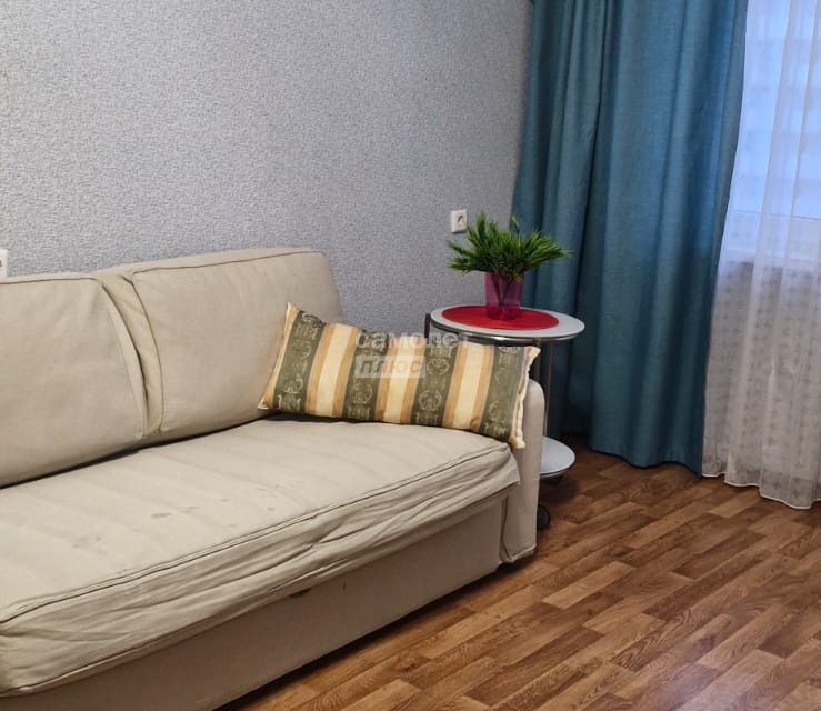 Продаётся 1-комнатная квартира, 38 м²
