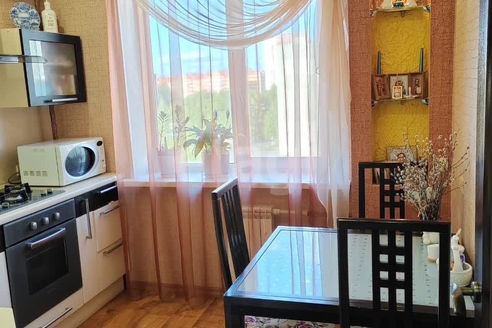 Продаётся 2-комнатная квартира, 53 м²
