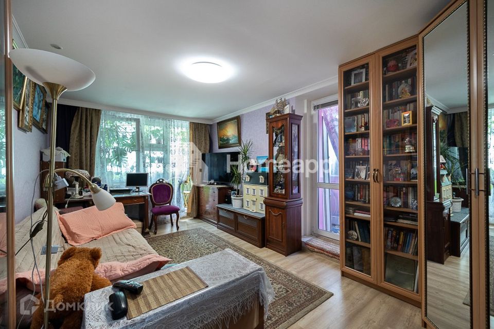 Продаётся 2-комнатная квартира, 56.6 м²