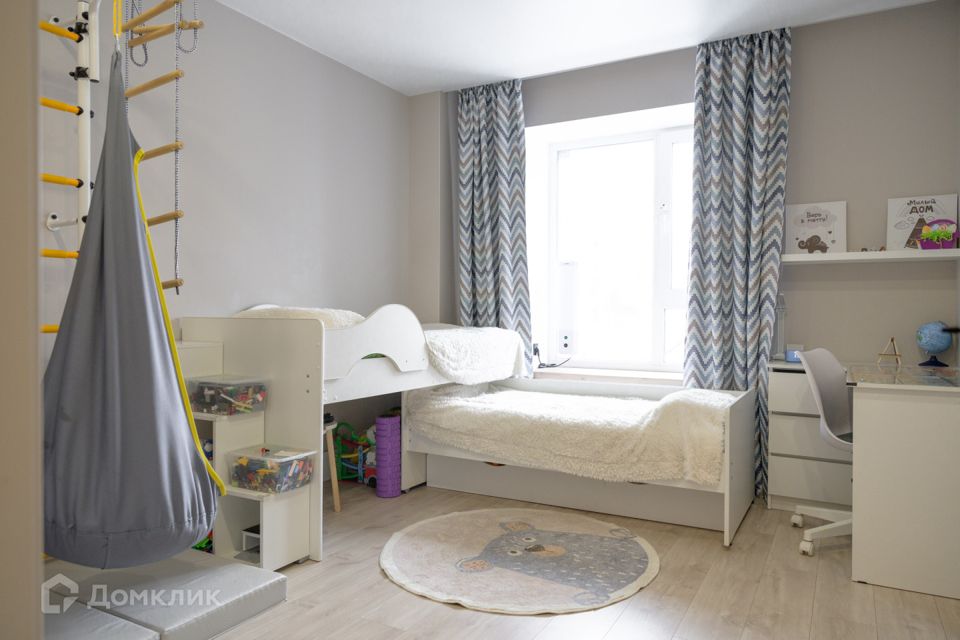 Продаётся 3-комнатная квартира, 54.5 м²