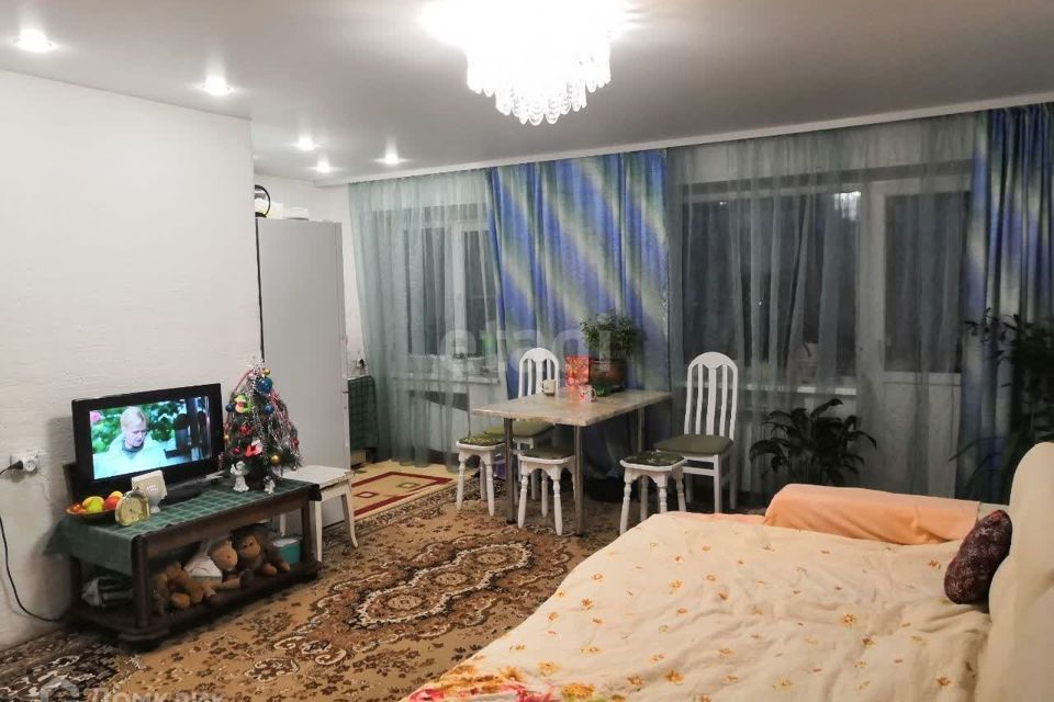 Продаётся 2-комнатная квартира, 43.7 м²