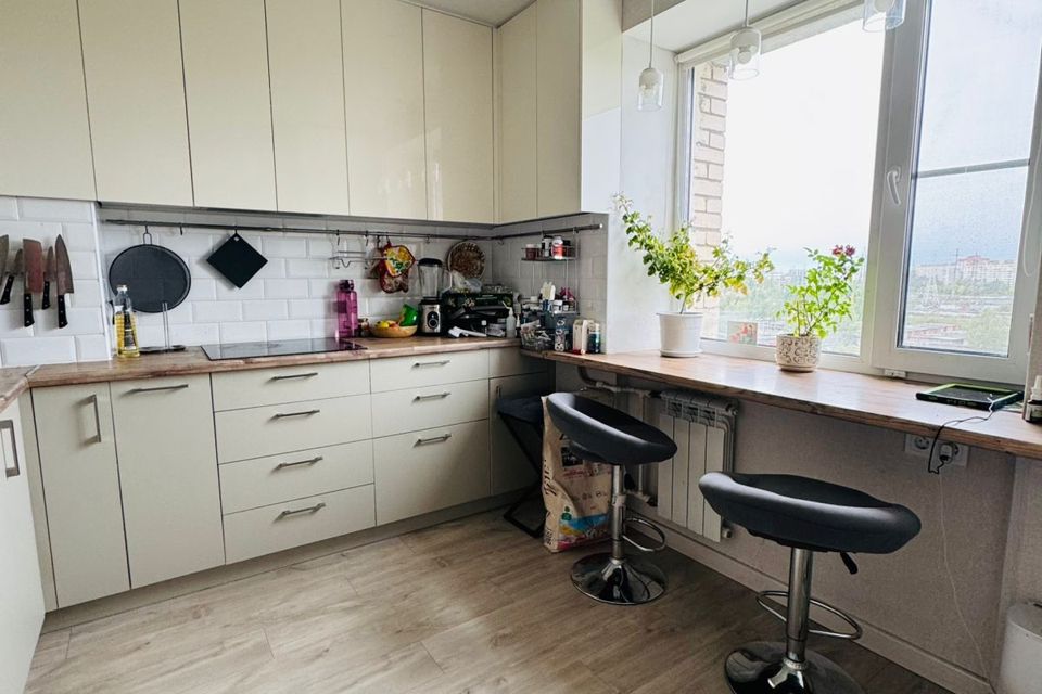 Продаётся 4-комнатная квартира, 74.8 м²