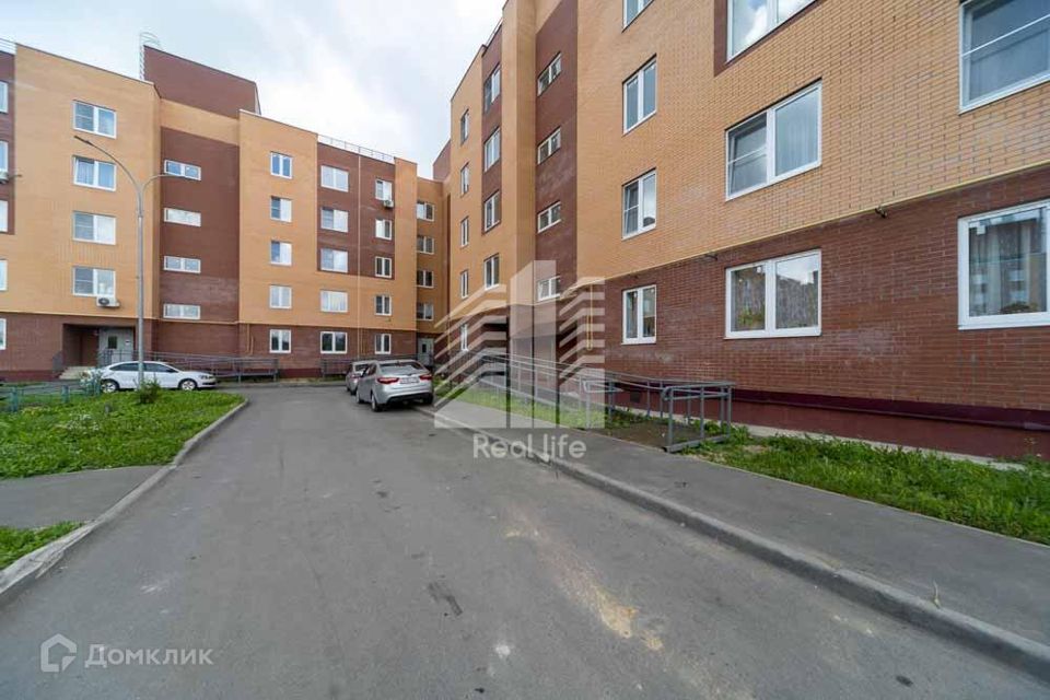 Продаётся 1-комнатная квартира, 40.5 м²