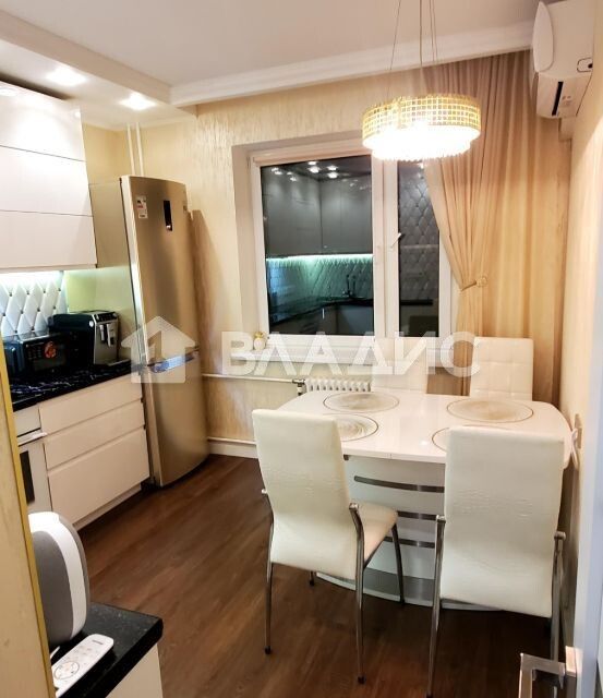 Продаётся 2-комнатная квартира, 59.5 м²