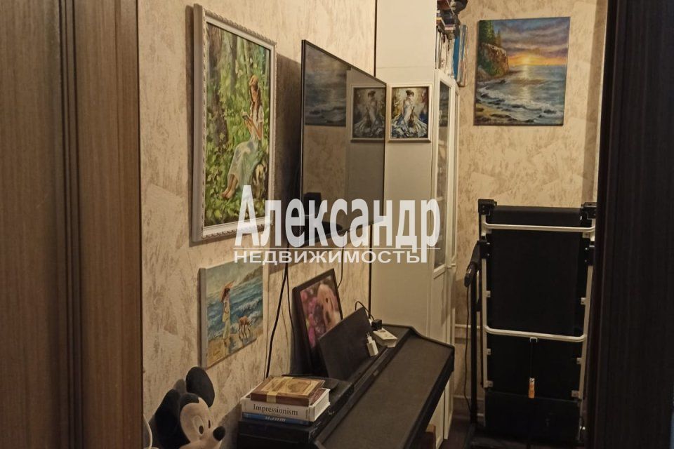 Продаётся 1-комнатная квартира, 41.9 м²