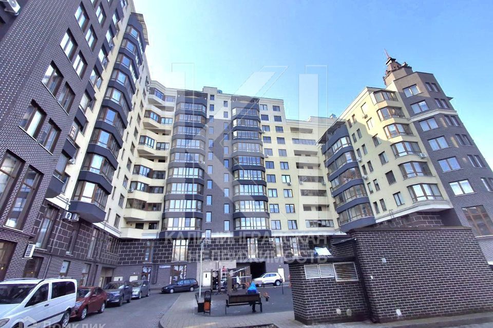 Продаётся 1-комнатная квартира, 48.9 м²
