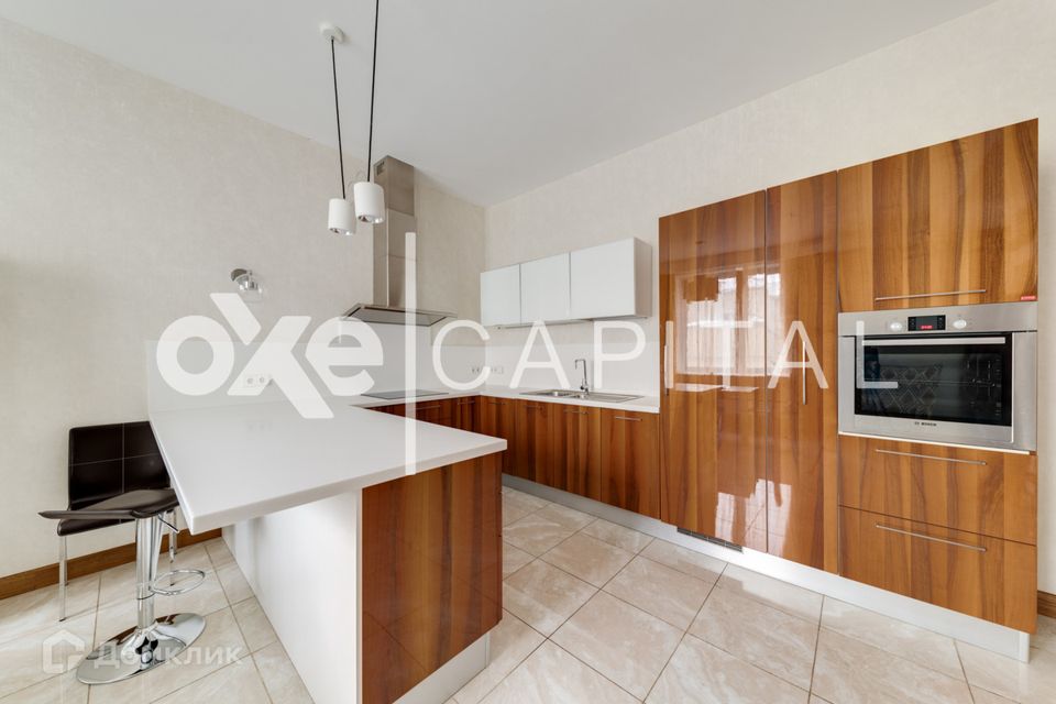 Сдаётся 3-комнатная квартира, 128 м²