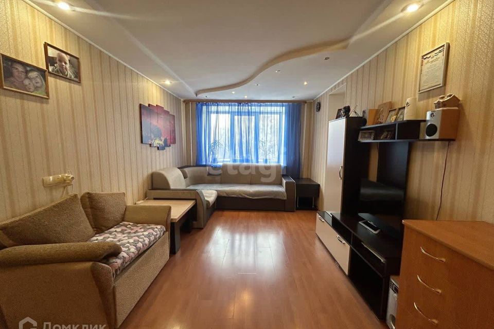 Продаётся 2-комнатная квартира, 43.4 м²
