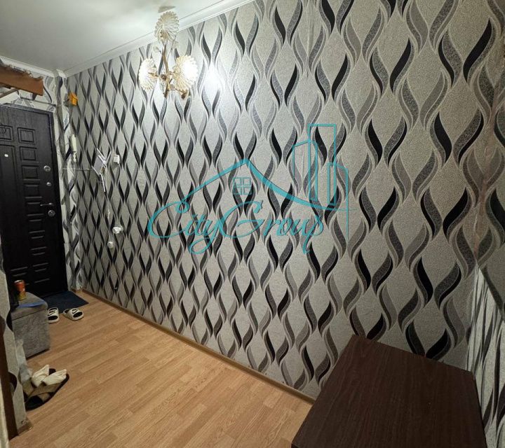 Продаётся 3-комнатная квартира, 48 м²