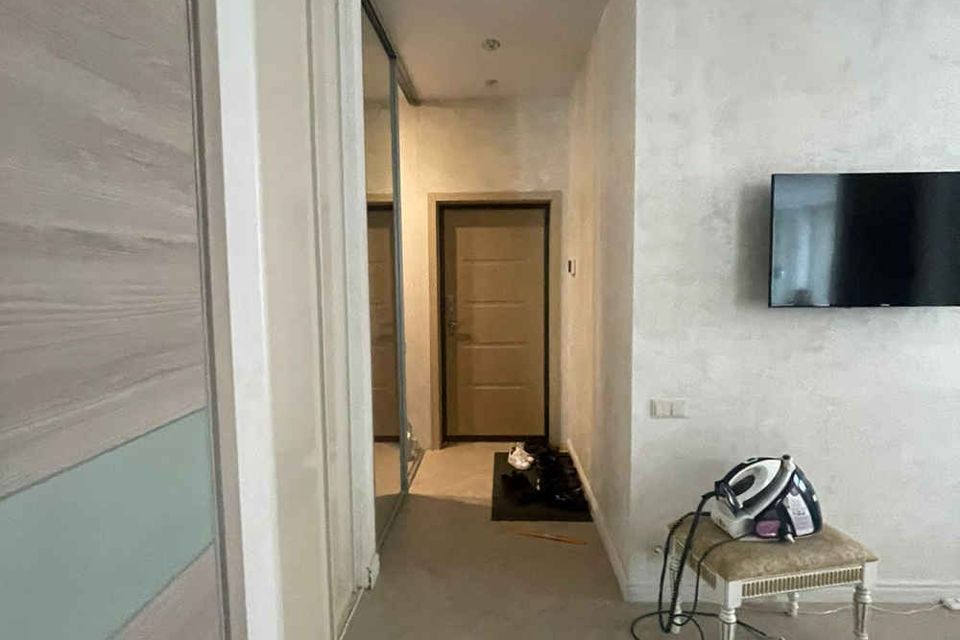 Продаётся 2-комнатная квартира, 97.9 м²