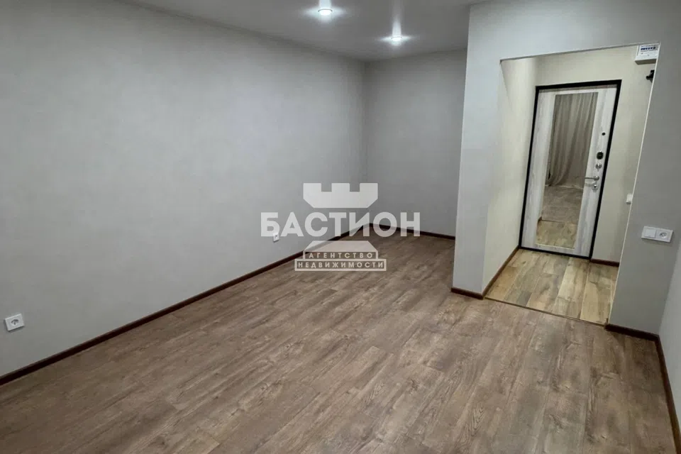 Продаётся 1-комнатная квартира, 37 м²