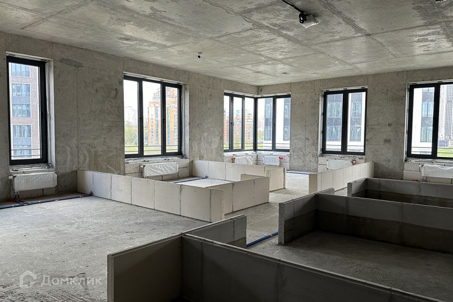 Продаётся 4-комнатная квартира, 91.8 м²