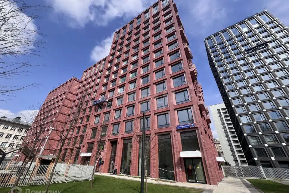 Продаётся 2-комнатная квартира, 41.9 м²