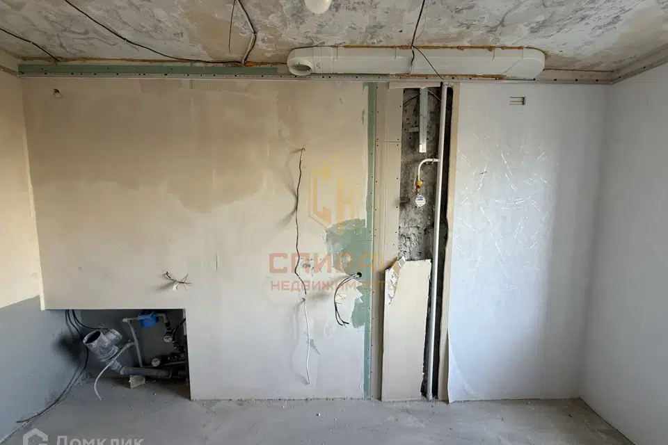 Продаётся 4-комнатная квартира, 83.9 м²