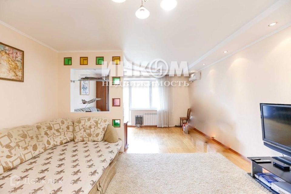 Продаётся 3-комнатная квартира, 89.7 м²