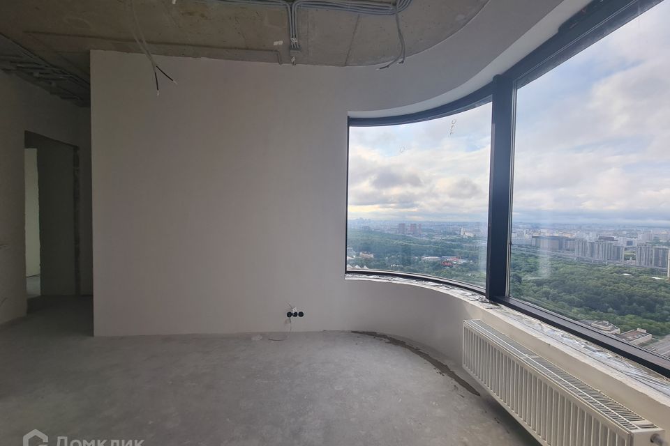 Продаётся 4-комнатная квартира, 104.6 м²