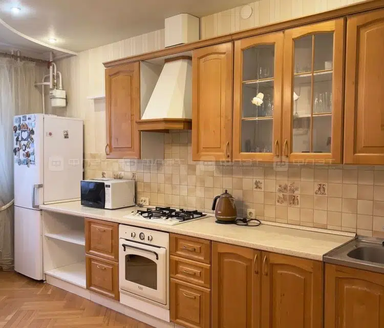 Продаётся 3-комнатная квартира, 110 м²
