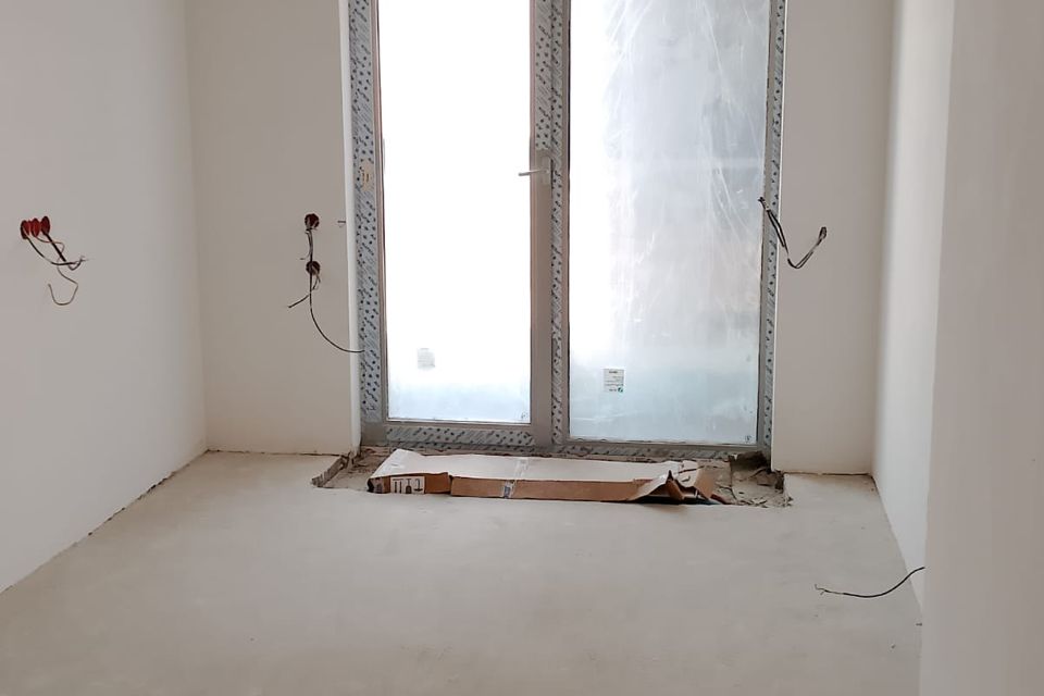 Продаётся 2-комнатная квартира, 77.2 м²