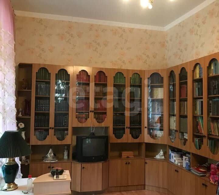 Продаётся 2-комнатная квартира, 57 м²